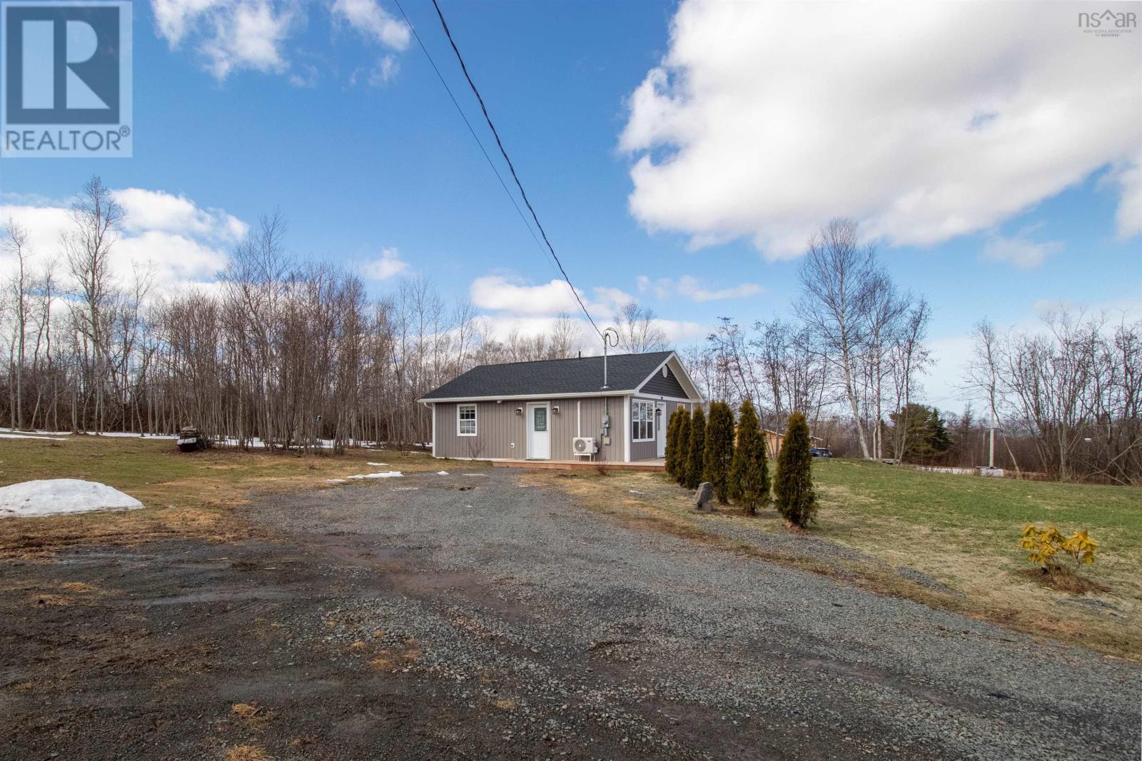 79 Saubren Lane, Kempt Shore, Nova Scotia  B0N 2A0 - Photo 26 - 202605059