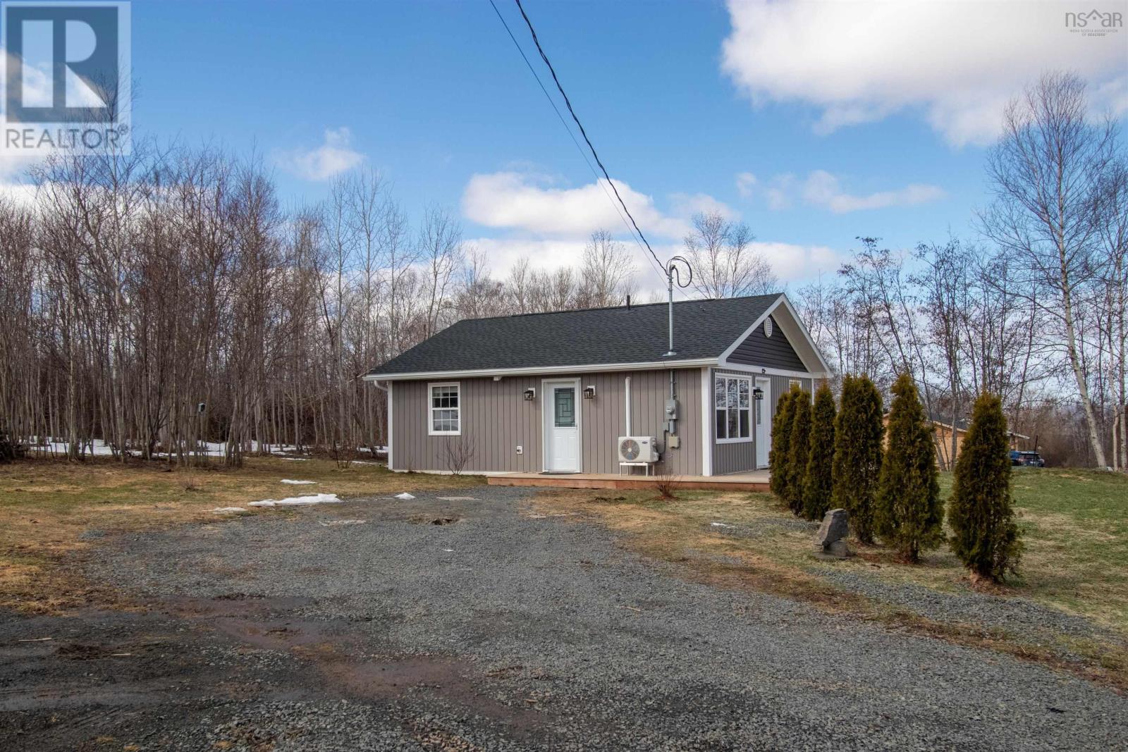 79 Saubren Lane, Kempt Shore, Nova Scotia  B0N 2A0 - Photo 32 - 202605059