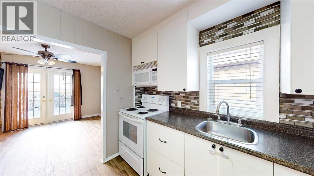 8 Railway Avenue E, Schuler, Alberta  T0J 3B0 - Photo 22 - A2274402