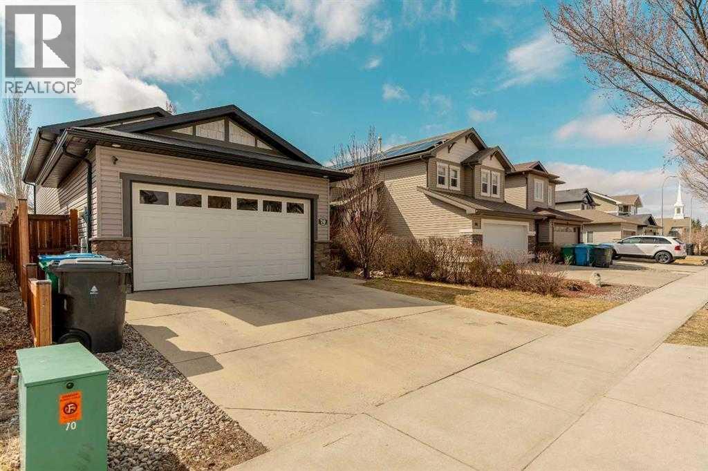 70 Coalbanks Gate  W, Lethbridge, Alberta  T1J 2A1 - Photo 3 - A2294790