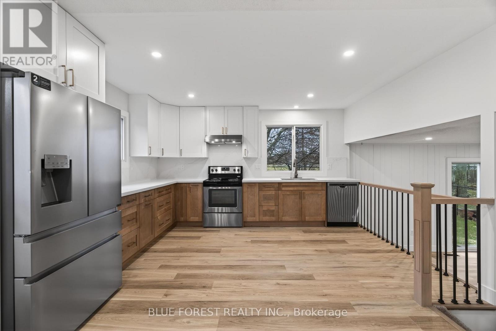 1858 Aldersbrook Road, London North, Ontario  N6G 3N4 - Photo 5 - X12909944