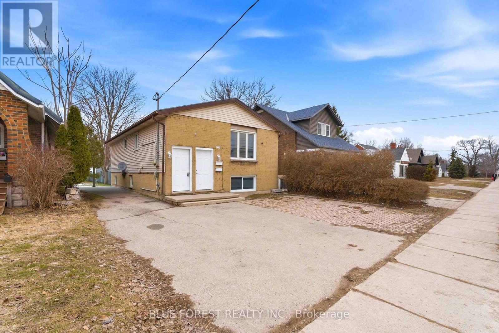 708 Oxford Street E, London East, Ontario  N5Y 3J6 - Photo 2 - X12910006
