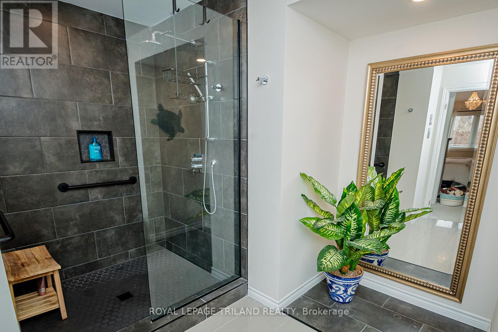 23 - 765 Killarney Road, London North, Ontario  N5X 0C9 - Photo 31 - X12910038