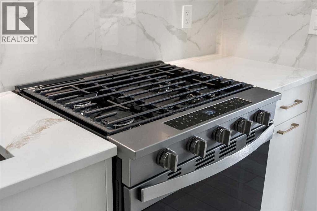 94 Cornerbrook Crescent Ne, Calgary, Alberta  T3N 2K9 - Photo 13 - A2283954