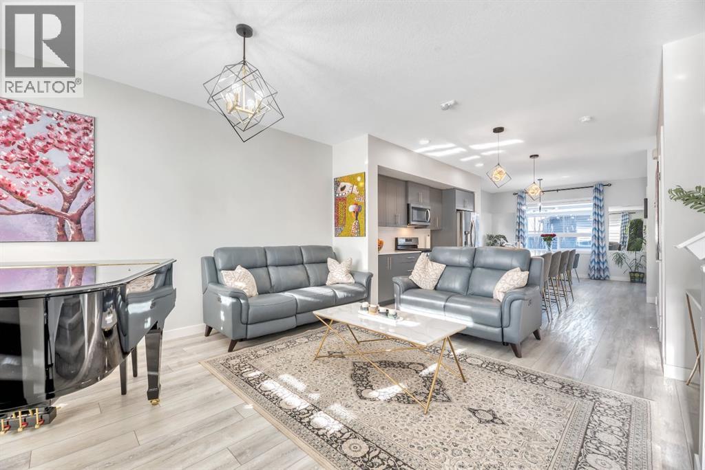 88 Legacy Glen Place Se, Calgary, Alberta  T2X 4T5 - Photo 3 - A2285175
