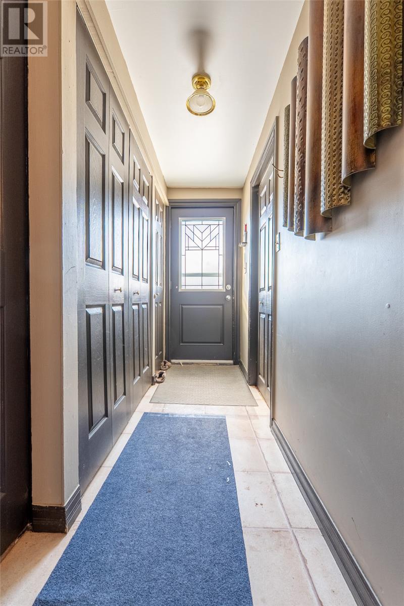 815 Topsail Road, Mount Pearl, Newfoundland & Labrador  A1N 3J6 - Photo 5 - 1295423