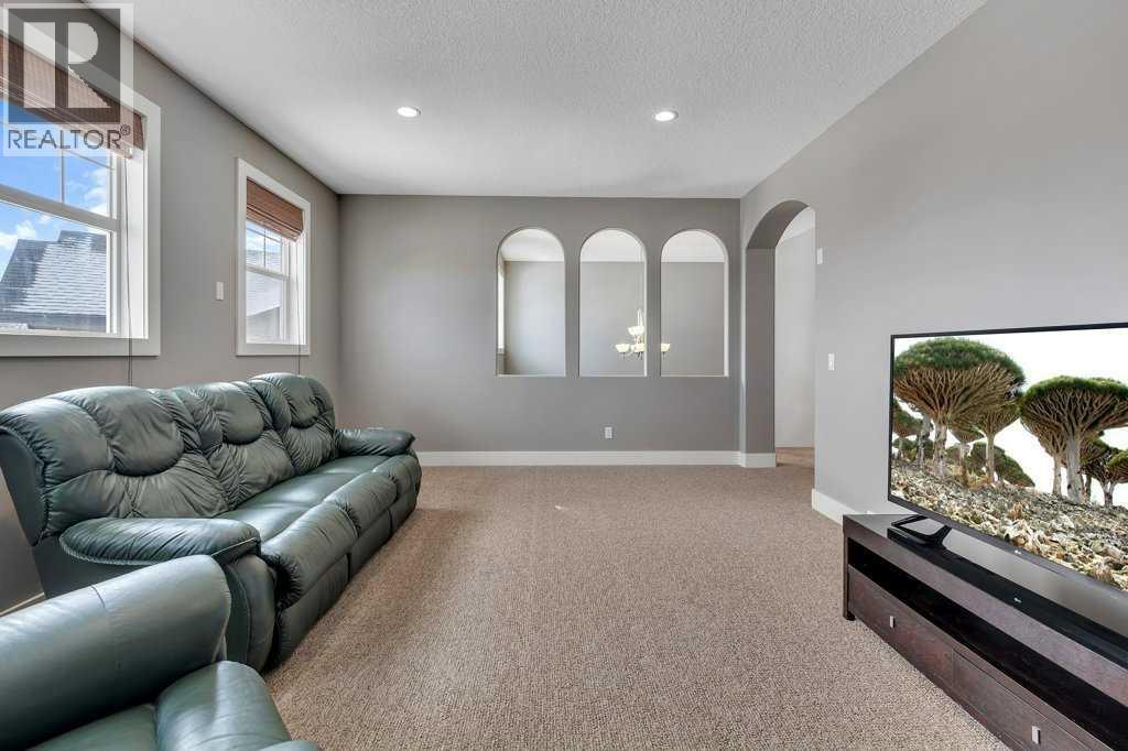 319 Valley Crest Court NW, Calgary, Alberta  T3B 5Y4 - Photo 27 - A2292677