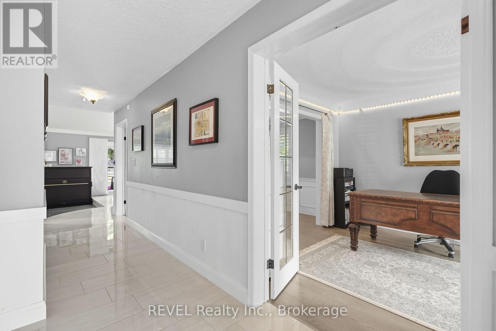 1 Spartan Court, St. Catharines (Martindale Pond), Ontario  L2N 7M5 - Photo 6 - X12910052