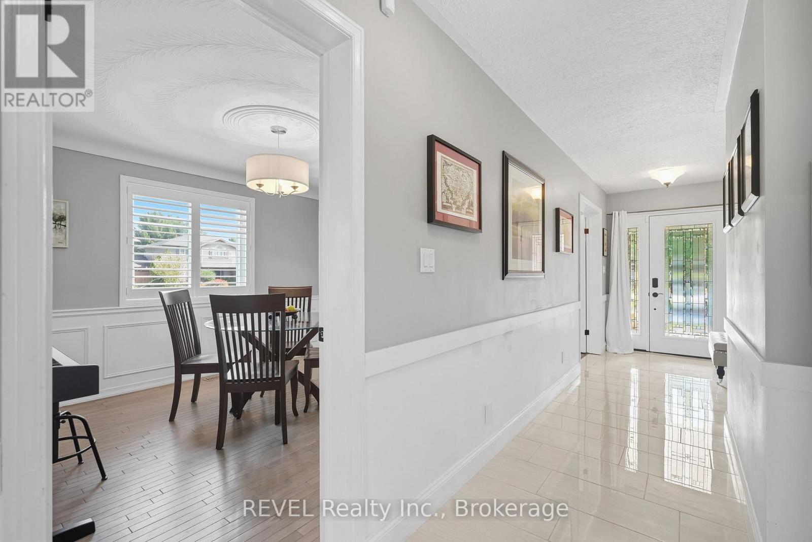 1 Spartan Court, St. Catharines (Martindale Pond), Ontario  L2N 7M5 - Photo 8 - X12910052