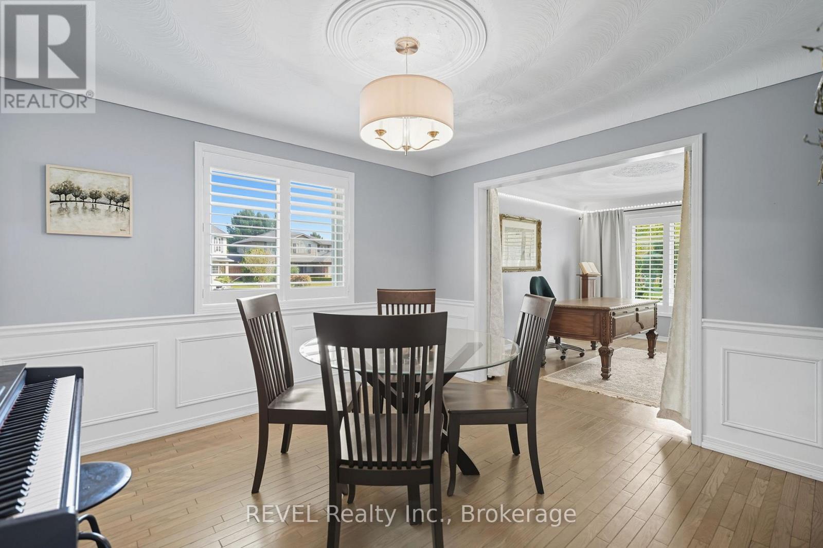 1 Spartan Court, St. Catharines (Martindale Pond), Ontario  L2N 7M5 - Photo 9 - X12910052