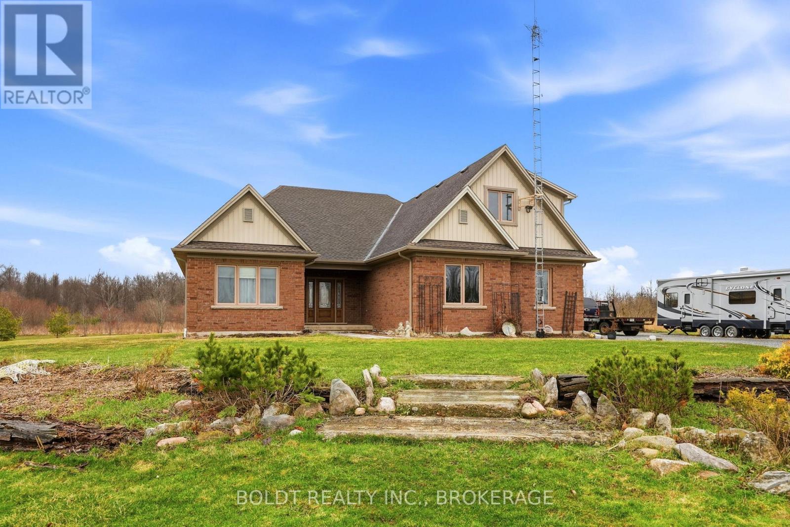 4720 College Road, Fort Erie (Mulgrave), Ontario  L0S 1S0 - Photo 1 - X12910068