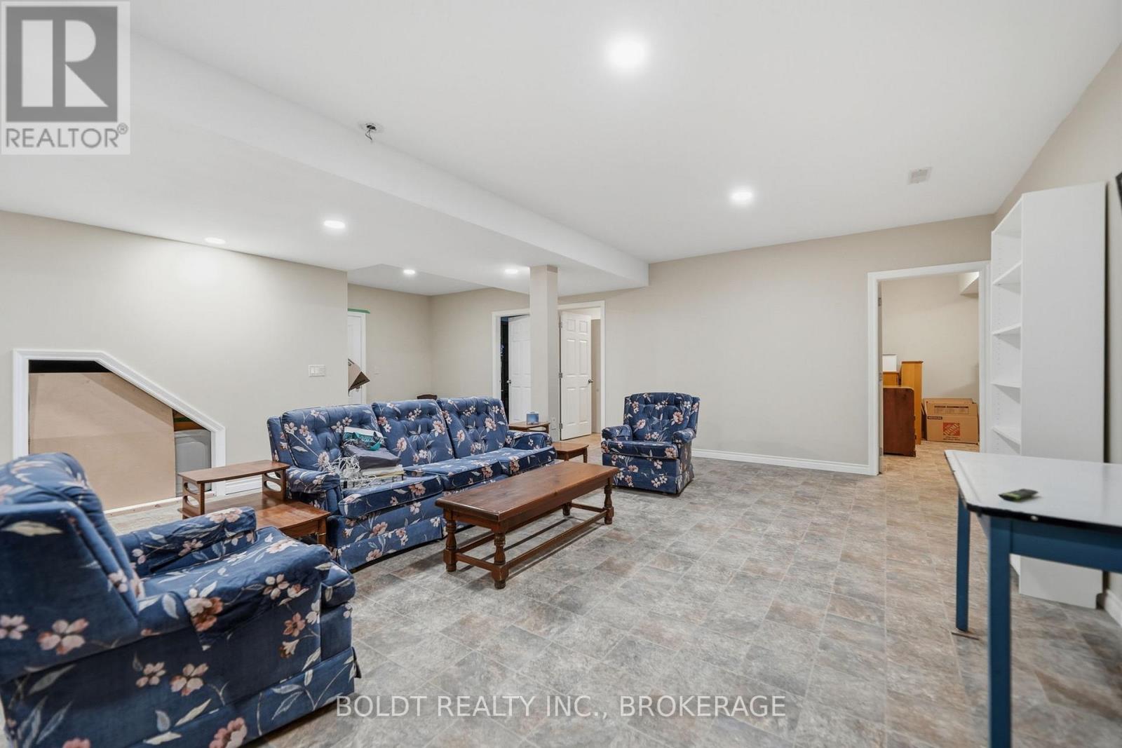 4720 College Road, Fort Erie (Mulgrave), Ontario  L0S 1S0 - Photo 30 - X12910068