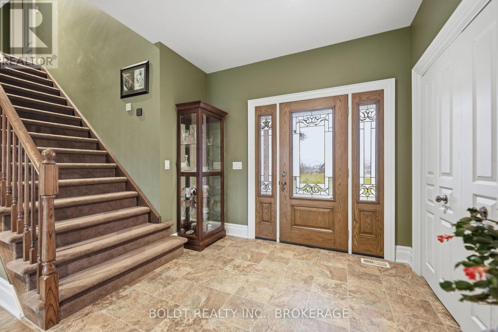 4720 College Road, Fort Erie (Mulgrave), Ontario  L0S 1S0 - Photo 5 - X12910068