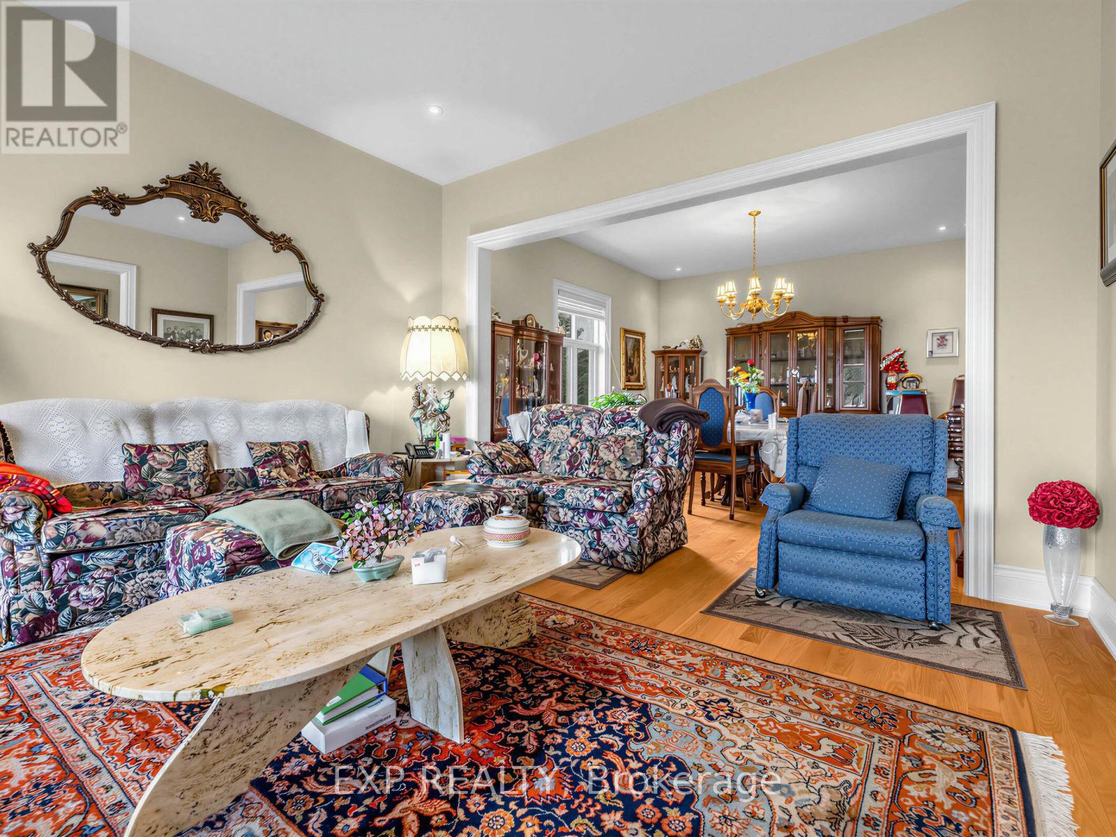 40 Simmons Street, Vaughan (Elder Mills), Ontario  L4H 4X7 - Photo 8 - N12892724