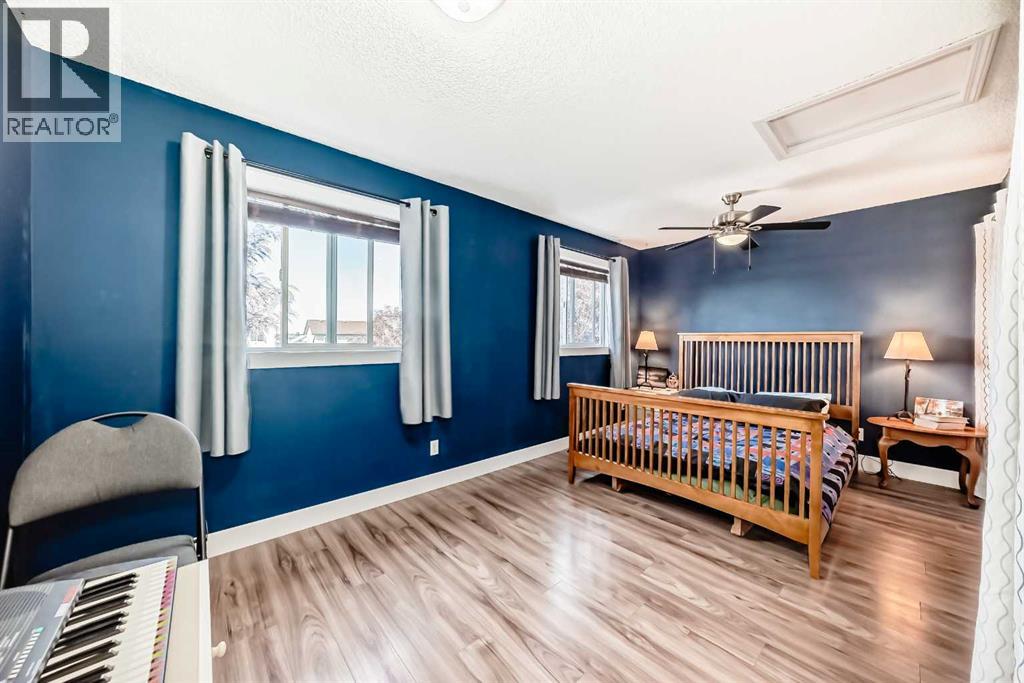 57 Martinvalley Way NE, Calgary, Alberta  T3J 4A2 - Photo 18 - A2295201