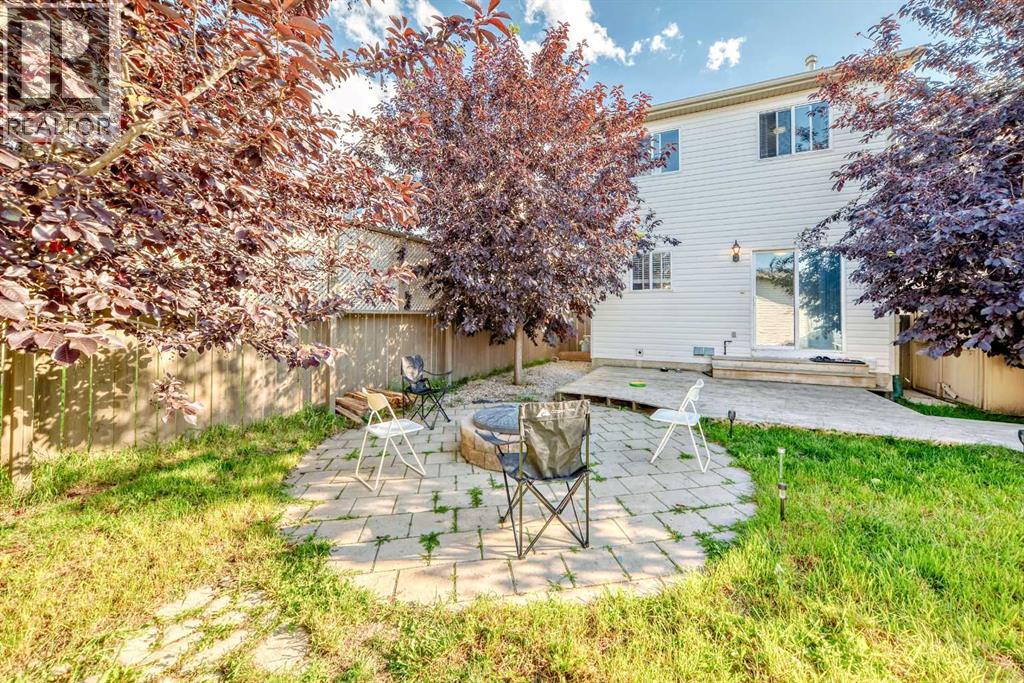 57 Martinvalley Way NE, Calgary, Alberta  T3J 4A2 - Photo 37 - A2295201