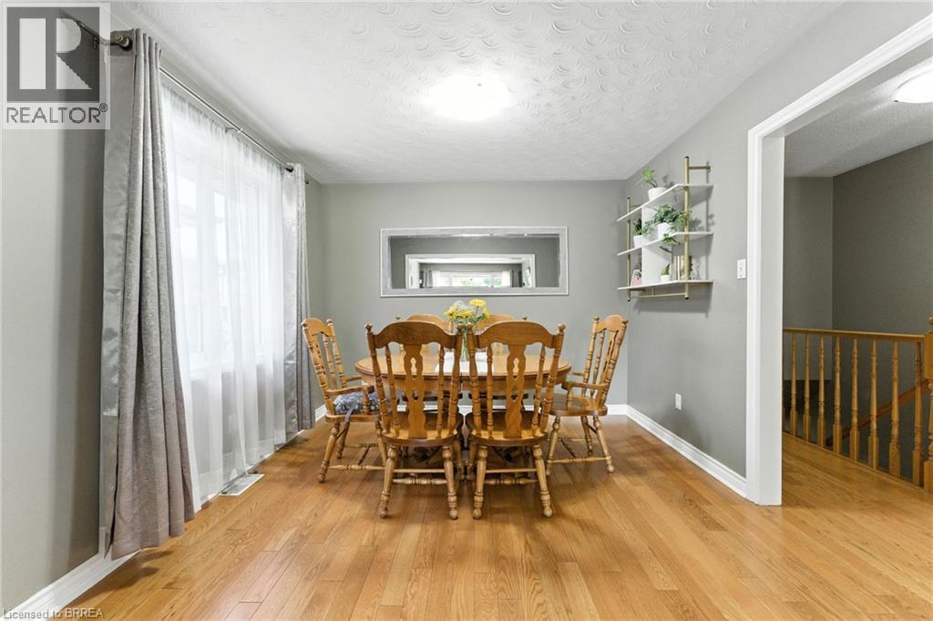 8 Allensgate Drive, Brantford, Ontario  N3V 1C7 - Photo 9 - 40808947