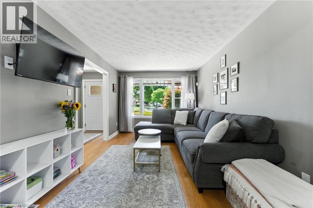 8 Allensgate Drive, Brantford, Ontario  N3V 1C7 - Photo 7 - 40808947