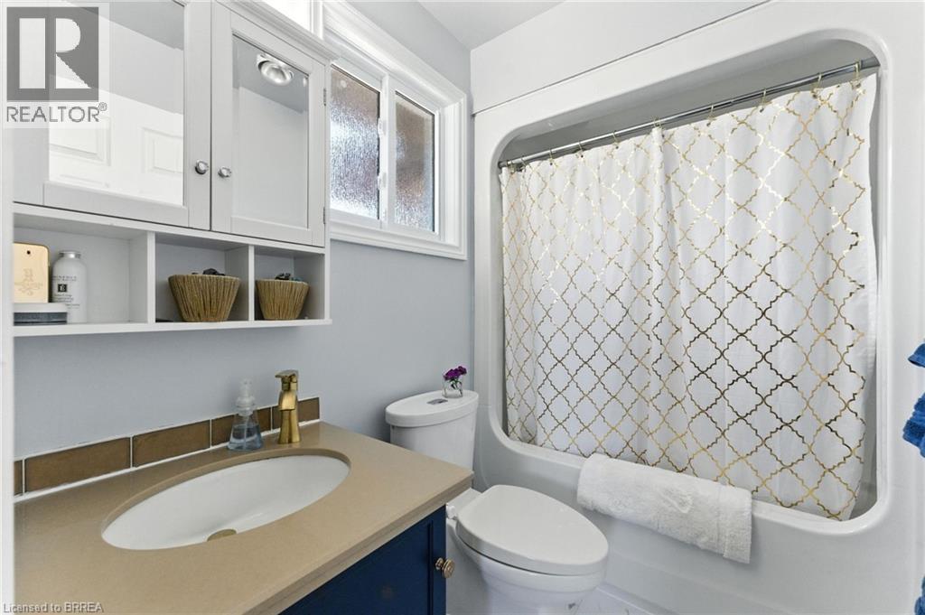 8 Allensgate Drive, Brantford, Ontario  N3V 1C7 - Photo 19 - 40808947