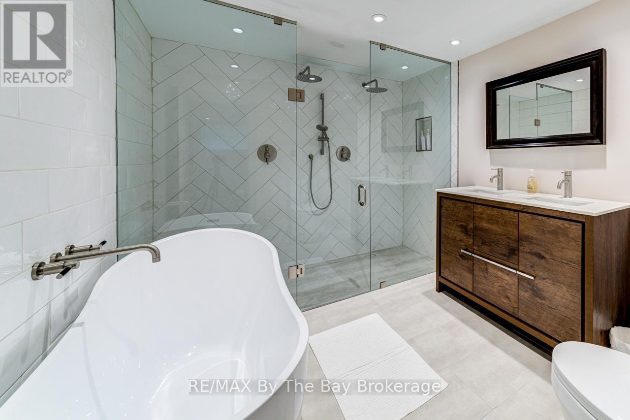 63 Rodrium Road, Wasaga Beach, Ontario  L9Z 1R5 - Photo 28 - S12909972