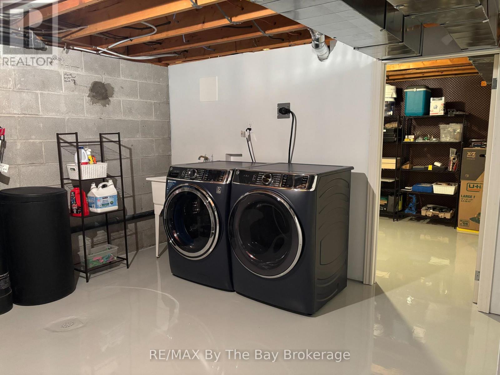 63 Rodrium Road, Wasaga Beach, Ontario  L9Z 1R5 - Photo 45 - S12909972