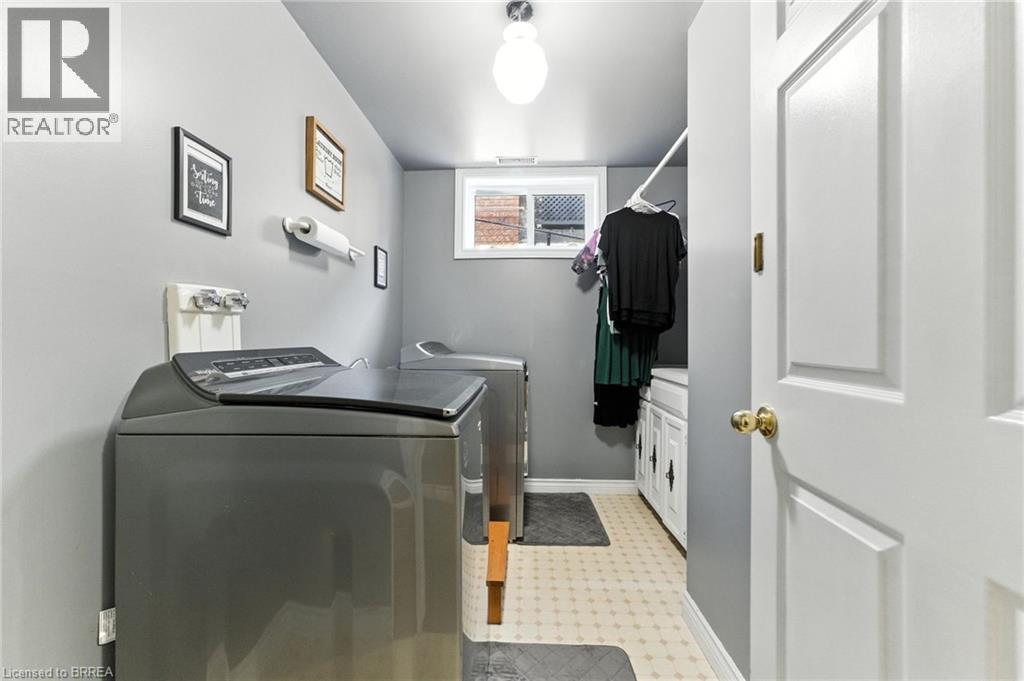 8 Allensgate Drive, Brantford, Ontario  N3V 1C7 - Photo 29 - 40808947