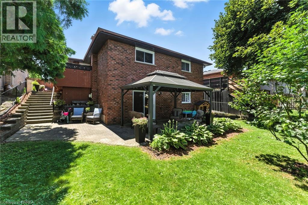 8 Allensgate Drive, Brantford, Ontario  N3V 1C7 - Photo 30 - 40808947