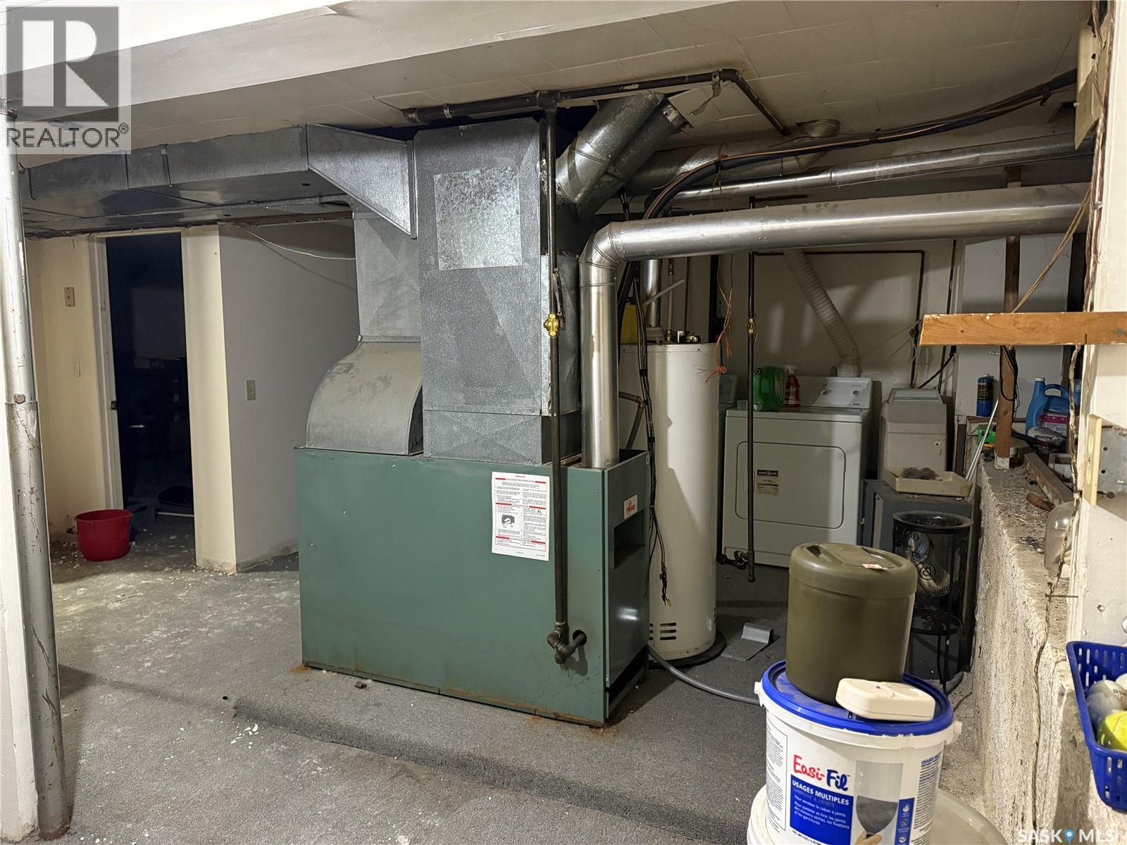 100 Main Street, Aylesbury, Saskatchewan  S0G 0B0 - Photo 36 - SK021507