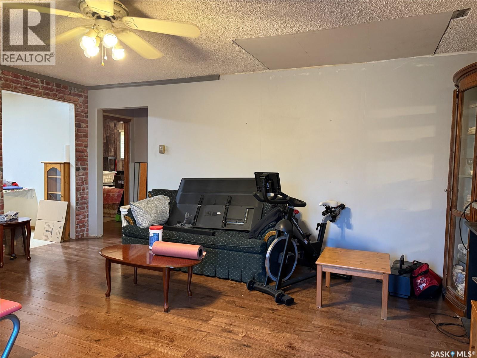 100 Main Street, Aylesbury, Saskatchewan  S0G 0B0 - Photo 26 - SK021507