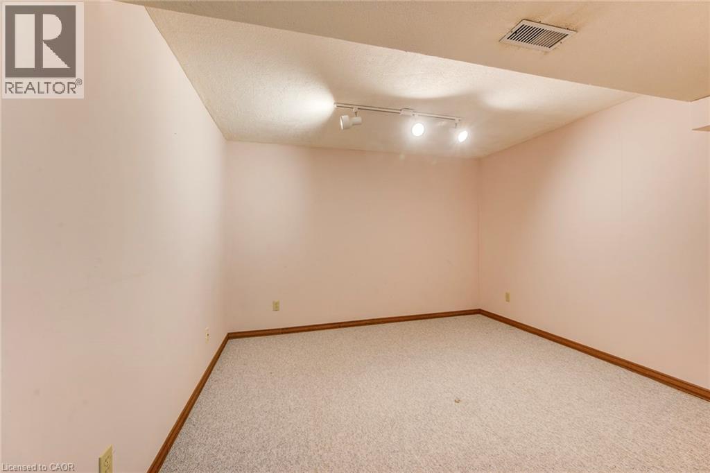 458 Winston Boulevard, Cambridge, Ontario  N3C 3Y5 - Photo 37 - 40811391