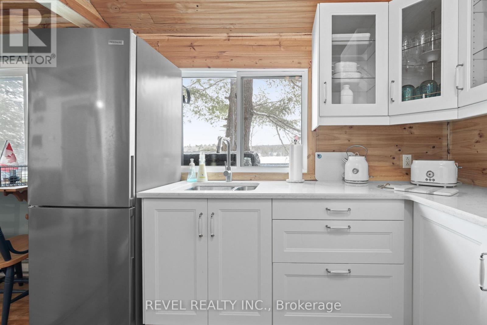 1129 Lakeshore Road, Highlands East, Ontario  K0M 1R0 - Photo 19 - X12909984