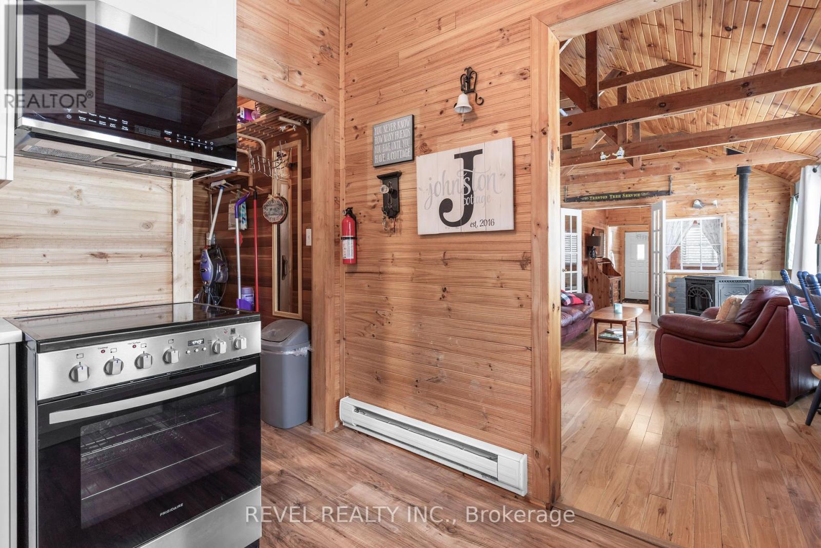 1129 Lakeshore Road, Highlands East, Ontario  K0M 1R0 - Photo 20 - X12909984