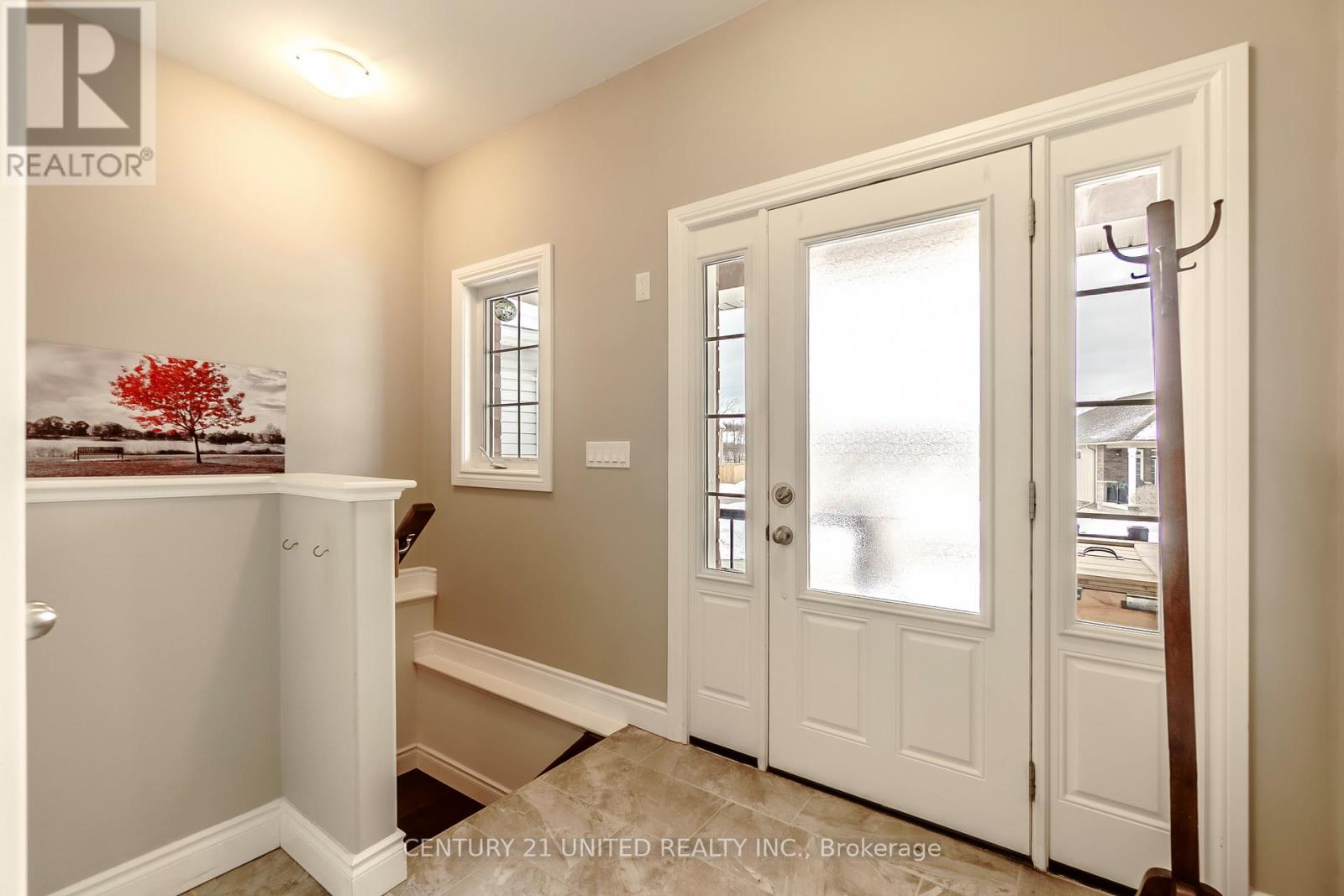 14 Summer Lane, Peterborough, Ontario  K9L 0G4 - Photo 3 - X12910076