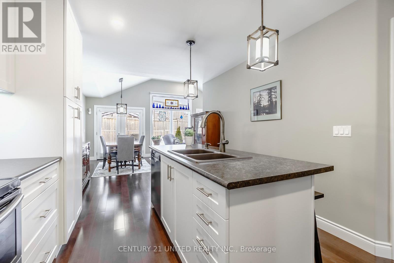 14 Summer Lane, Peterborough, Ontario  K9L 0G4 - Photo 6 - X12910076