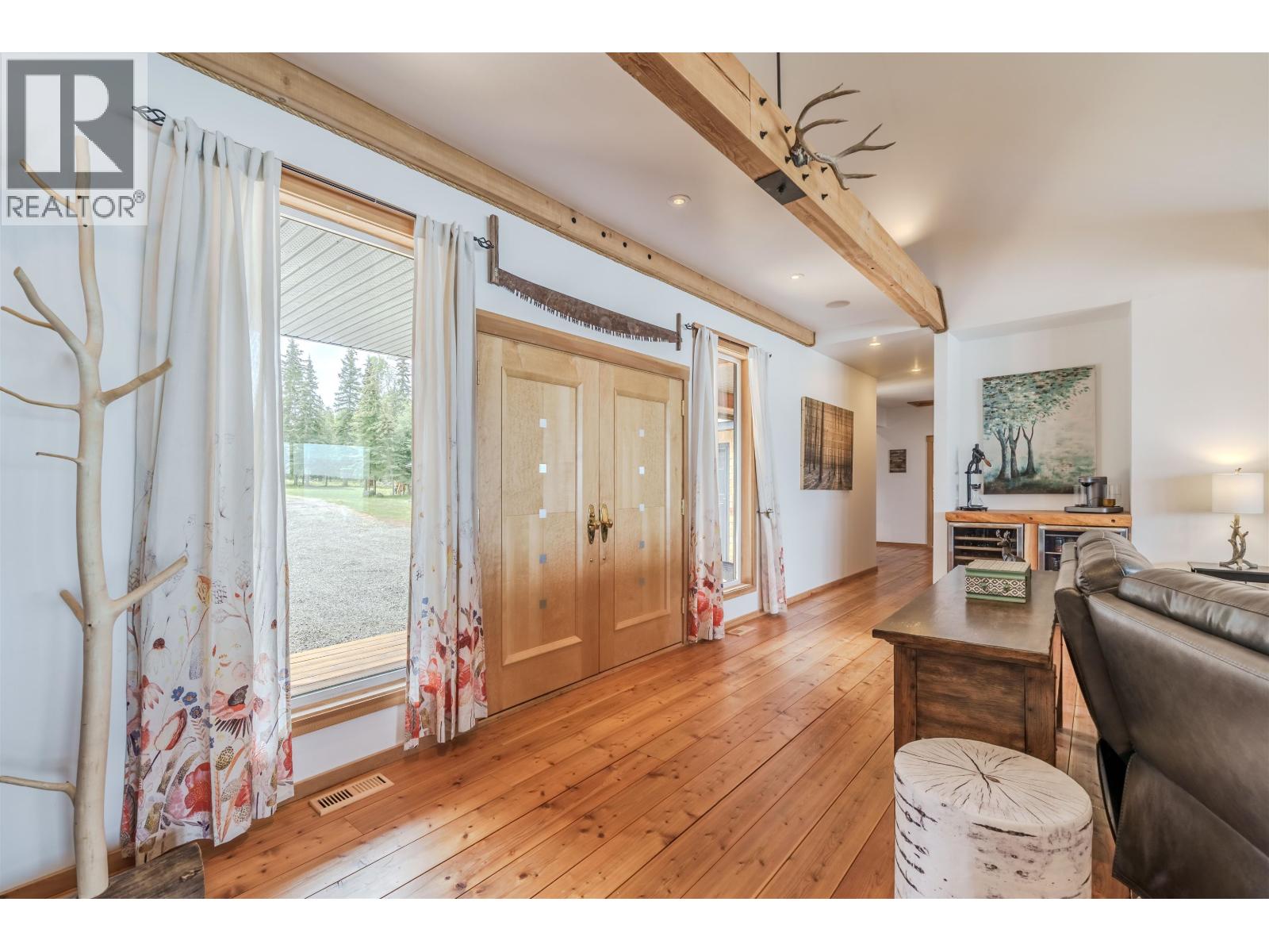 1211 S Green Lake Road, 100 Mile House, British Columbia  V0K 2K0 - Photo 9 - R3085746