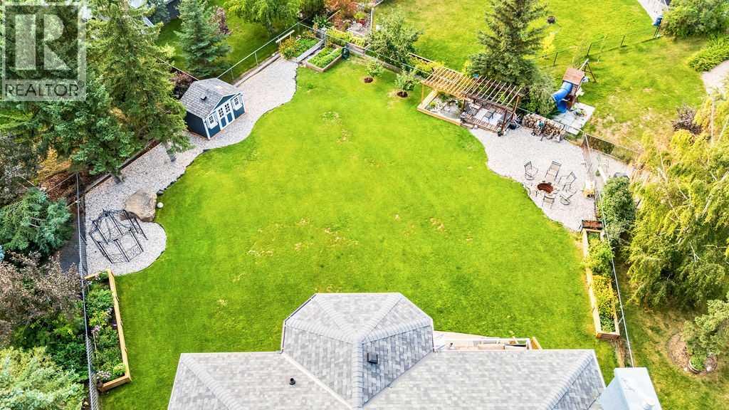 236 Mt Sparrowhawk Place Se, Calgary, Alberta  T2Z 2G8 - Photo 2 - A2294294