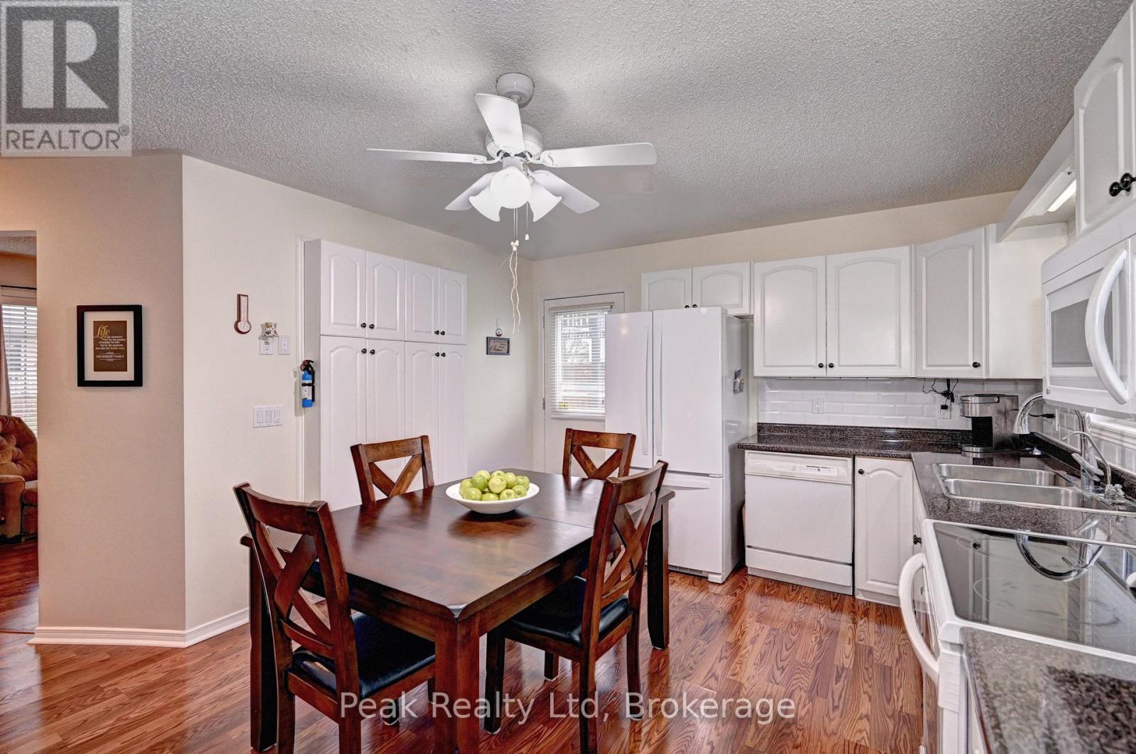 176 Wesley Crescent, Woolwich, Ontario N2J 4G8 - Photo 14 - X12909952