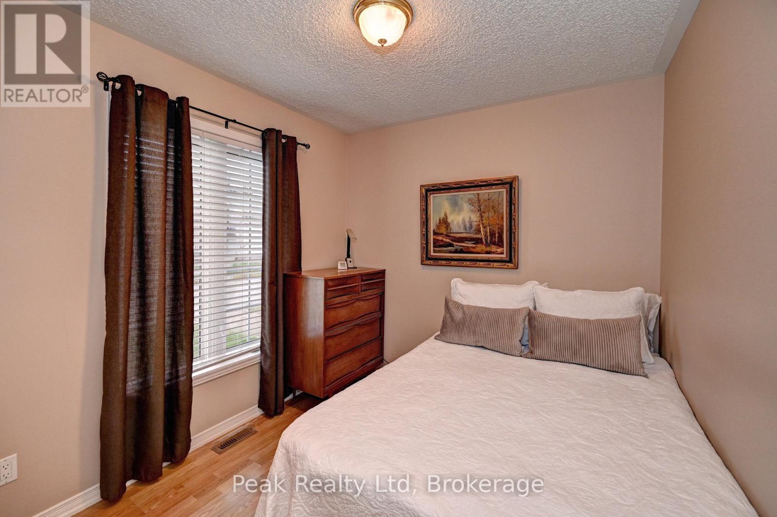 176 Wesley Crescent, Woolwich, Ontario N2J 4G8 - Photo 19 - X12909952