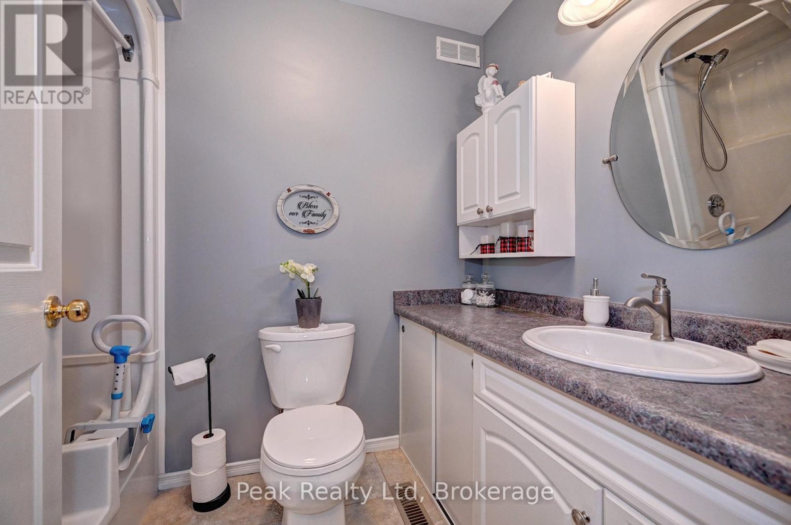 176 Wesley Crescent, Woolwich, Ontario N2J 4G8 - Photo 21 - X12909952