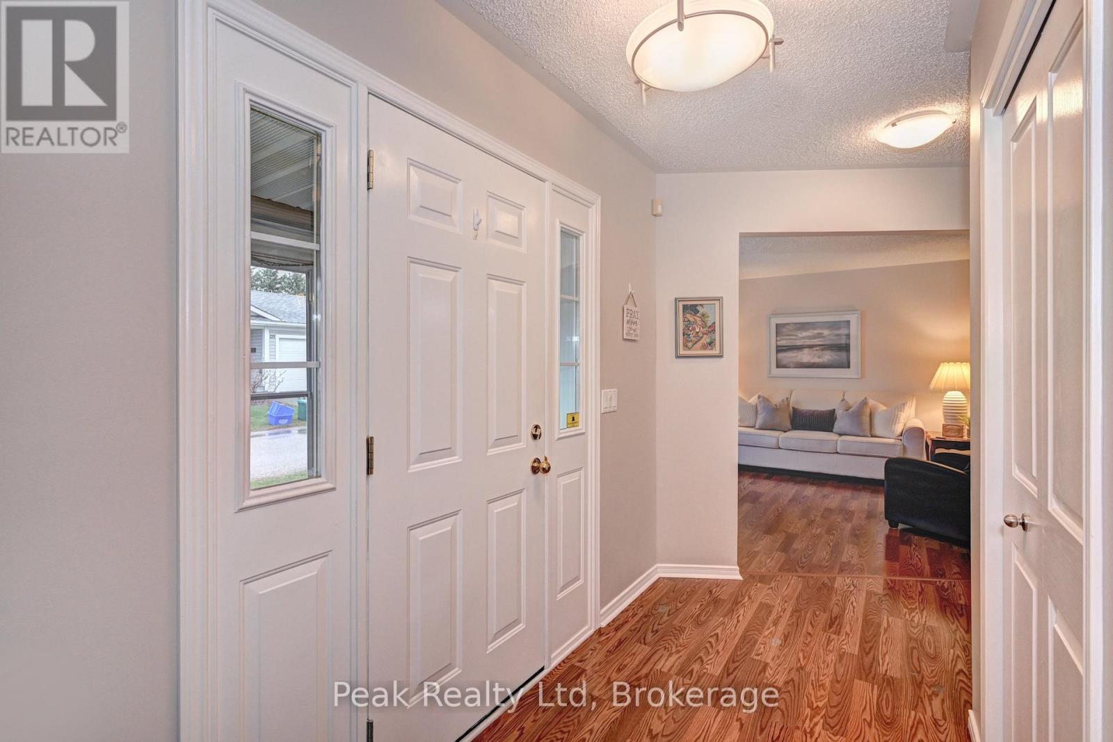 176 Wesley Crescent, Woolwich, Ontario N2J 4G8 - Photo 7 - X12909952