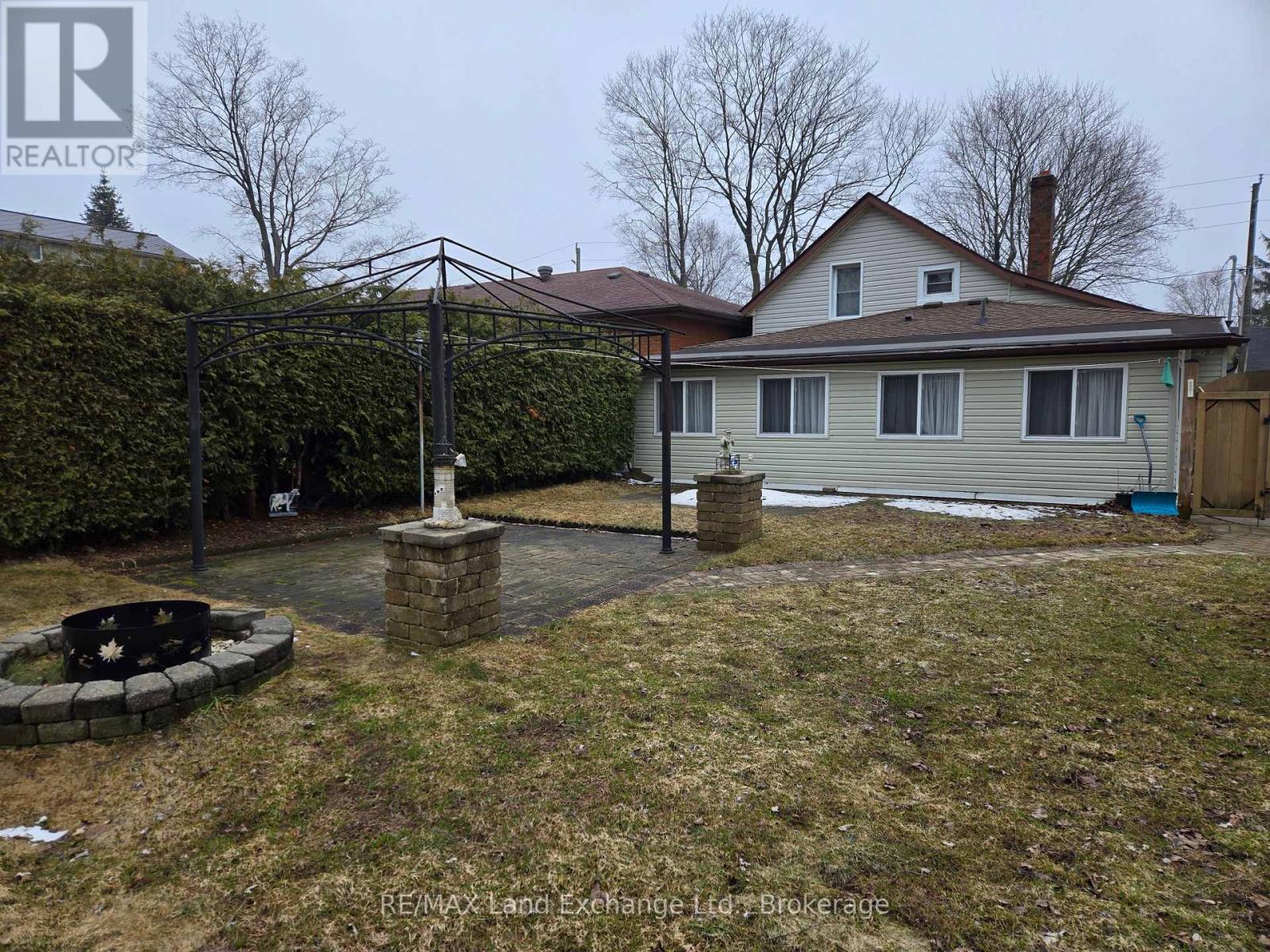 317 Nelson Street, Kincardine, Ontario  N2Z 1X7 - Photo 16 - X12910042