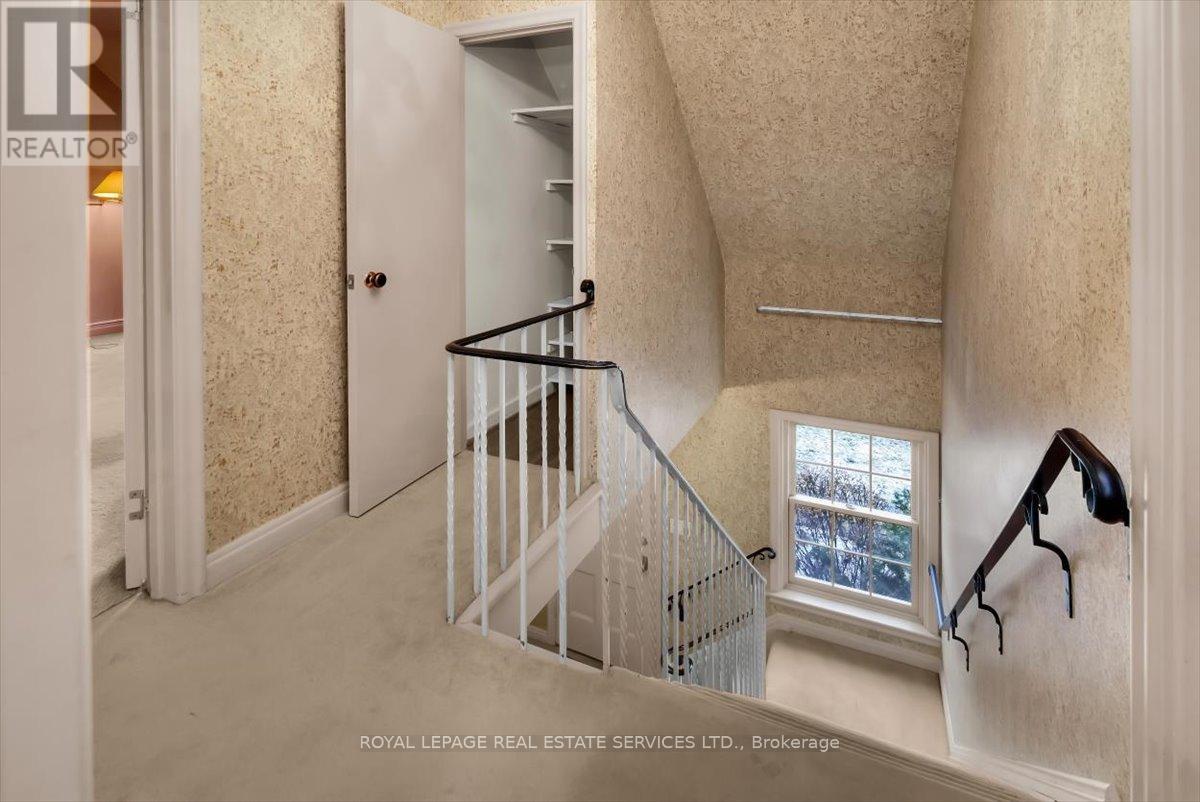 66 Mason Boulevard, Toronto, Ontario  M5M 3C8 - Photo 22 - C12909934