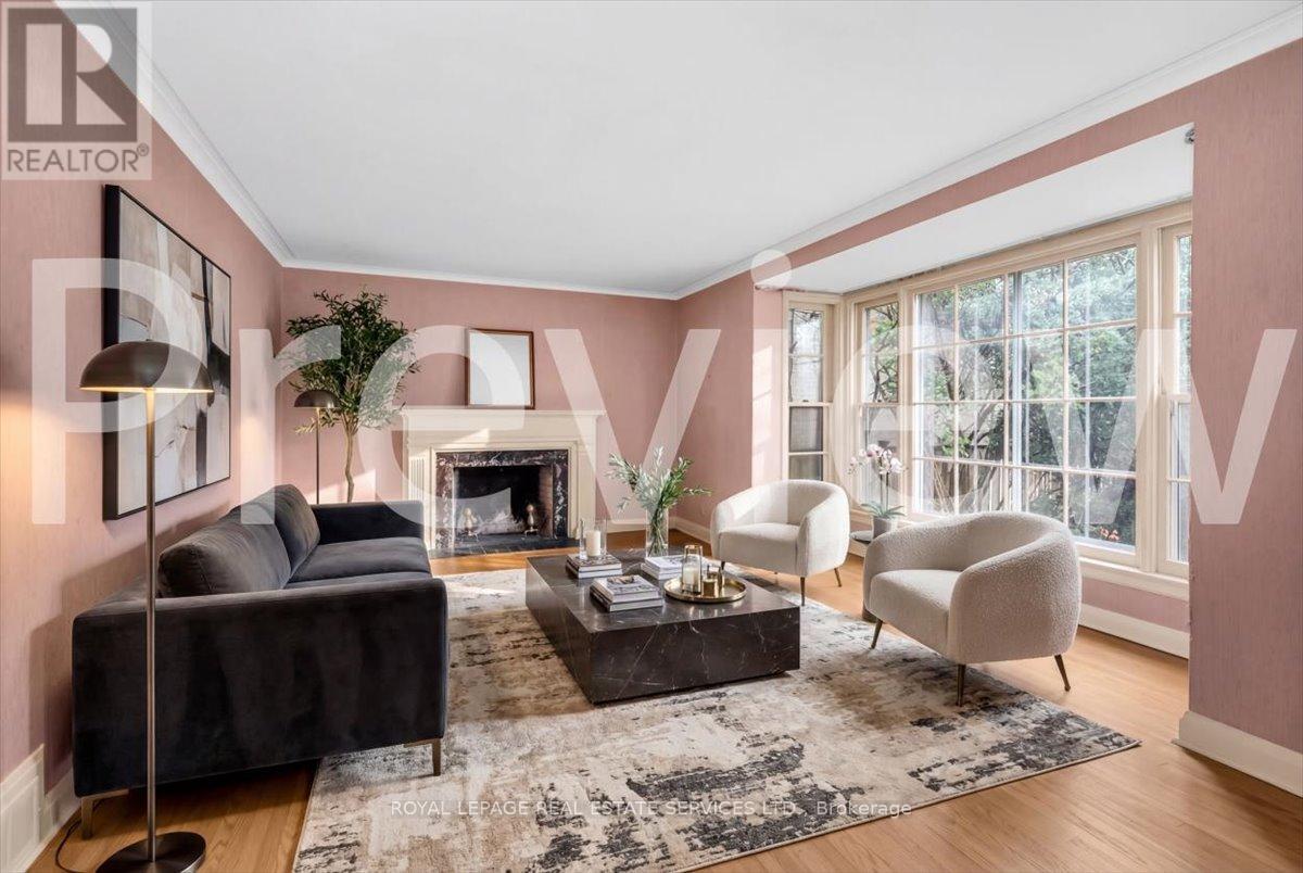 66 Mason Boulevard, Toronto, Ontario  M5M 3C8 - Photo 4 - C12909934