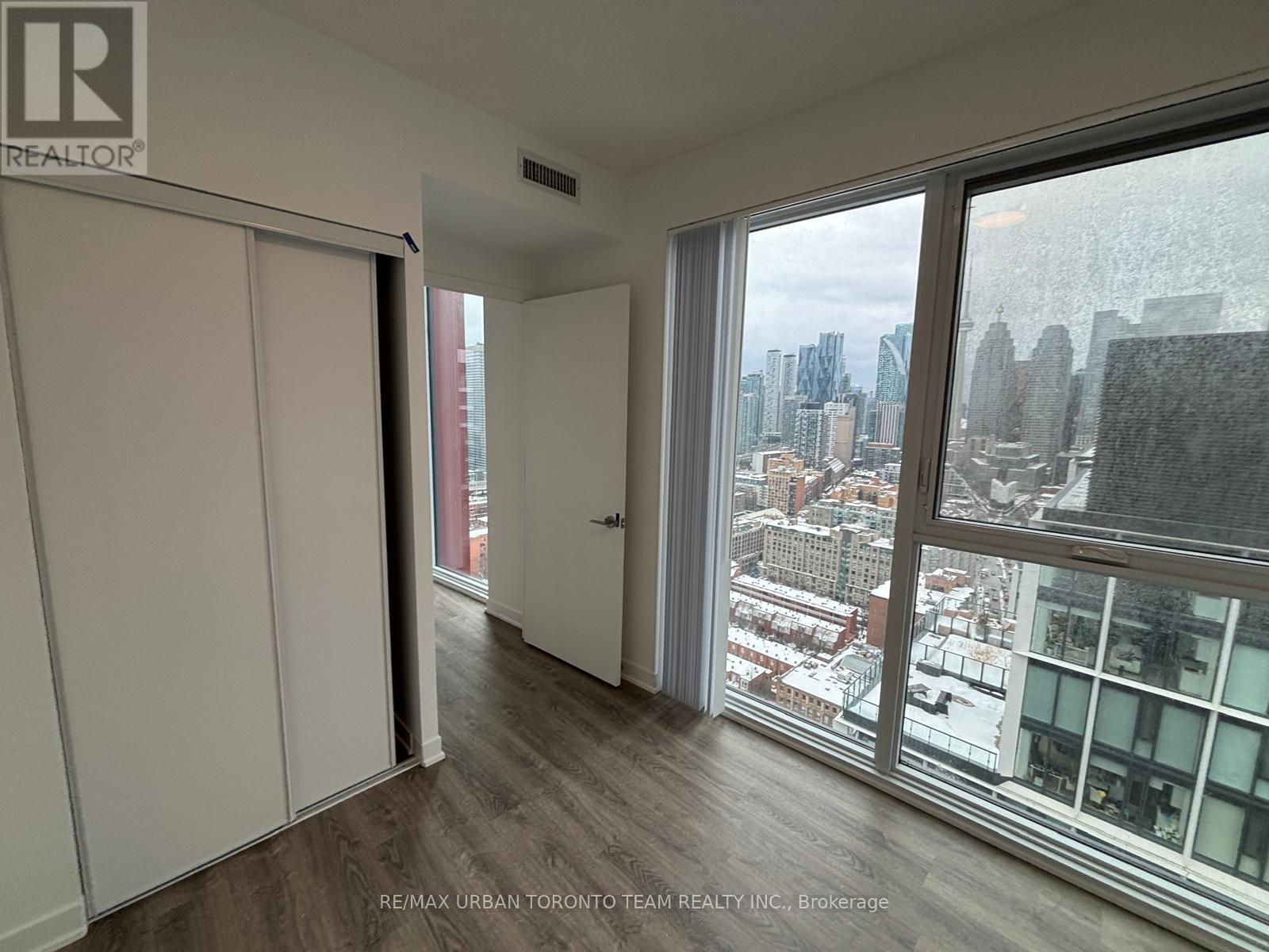 3310 - 180 Front Street E, Toronto, Ontario  M5A 0K9 - Photo 12 - C12909938