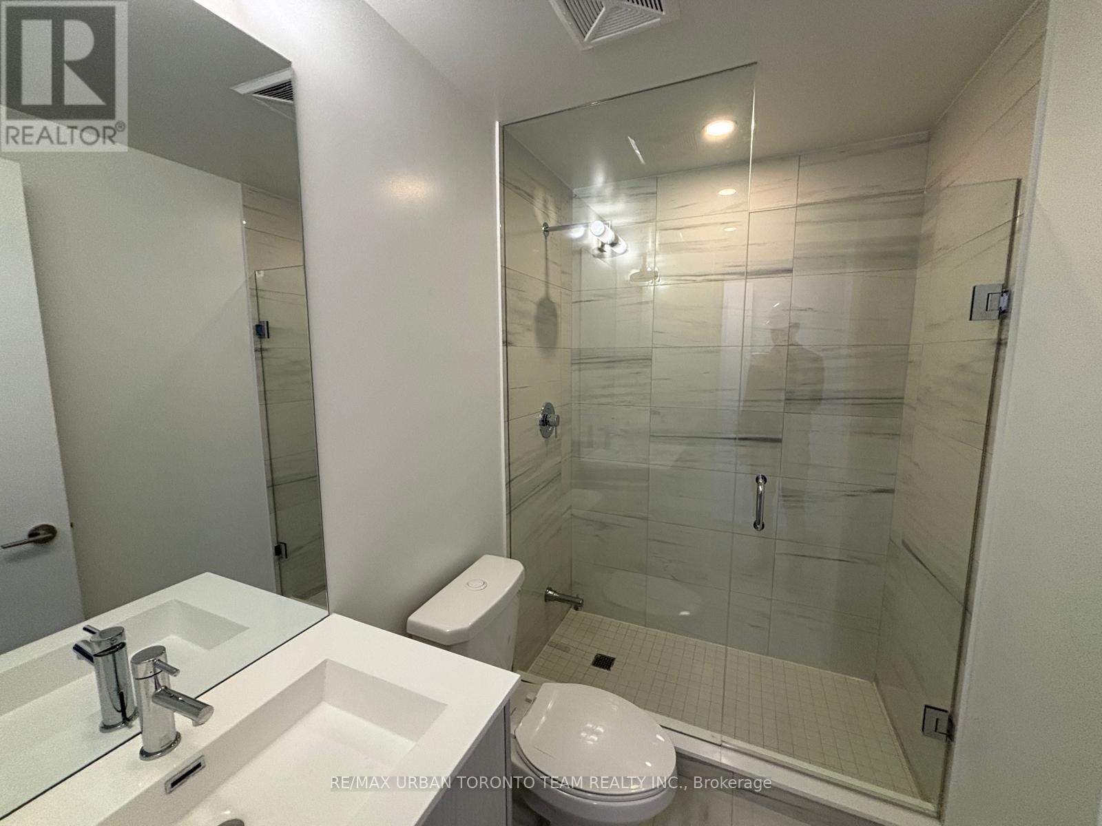 3310 - 180 Front Street E, Toronto, Ontario  M5A 0K9 - Photo 15 - C12909938