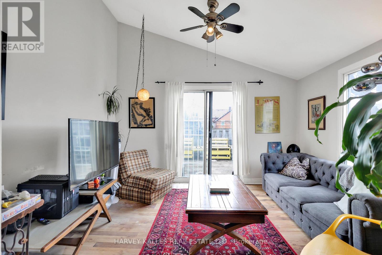 244 Markham Street, Toronto, Ontario  M6J 2G6 - Photo 6 - C12909958