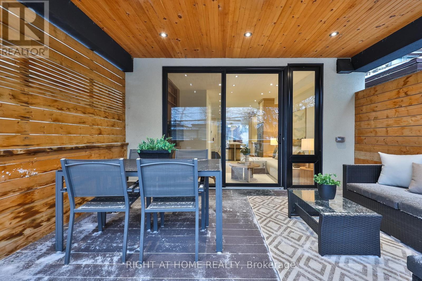 193 Winnett Avenue, Toronto, Ontario  M6C 3L8 - Photo 46 - C12909966