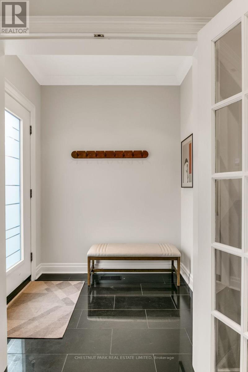 298 Erskine Avenue, Toronto, Ontario  M4P 1Z4 - Photo 3 - C12909996