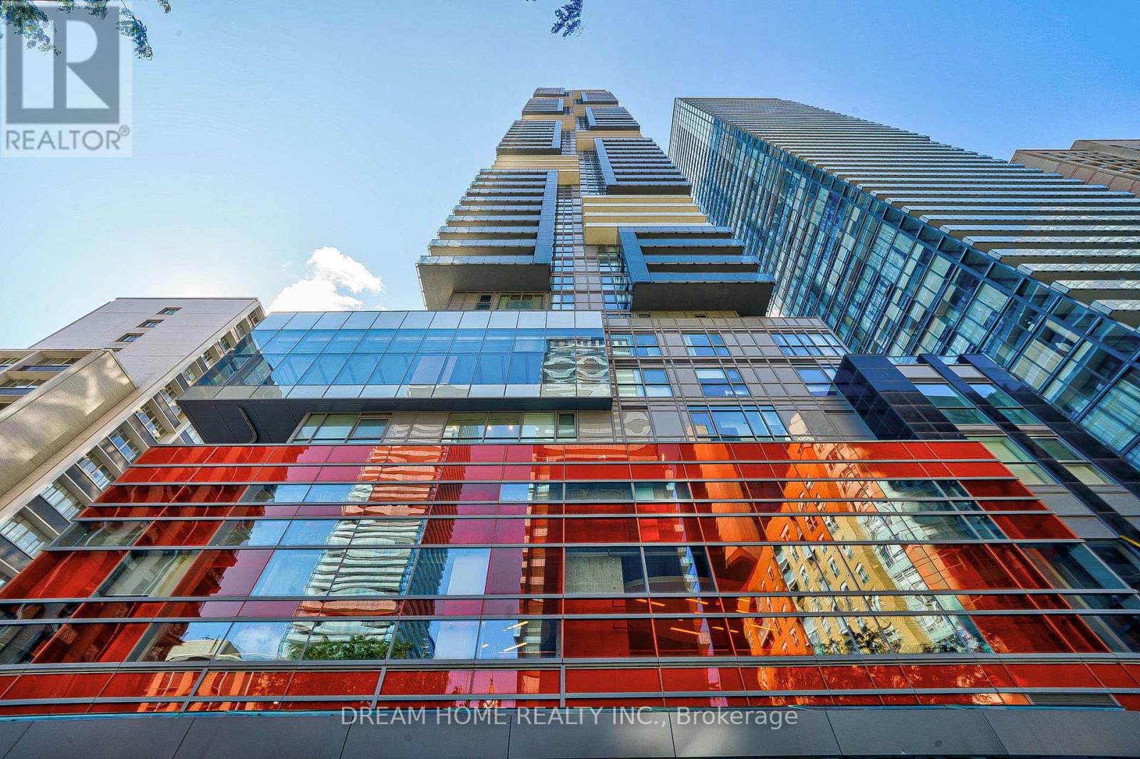 3303 - 7 GRENVILLE STREET, Toronto, Ontario