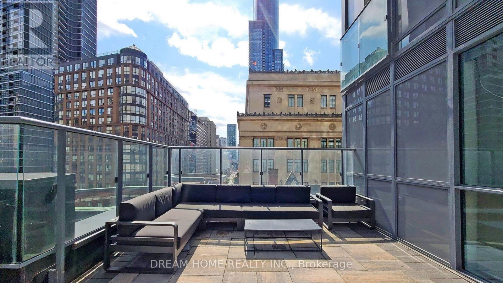 3303 - 7 Grenville Street, Toronto (Bay Street Corridor), Ontario  M4Y 0E9 - Photo 16 - C12910066